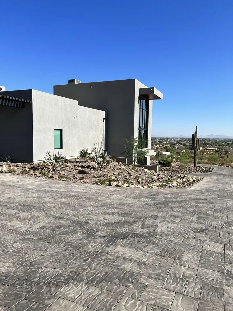 Professional landscaping services for year-round maintenance in Queen Creek, AZ by Greenstar Eco