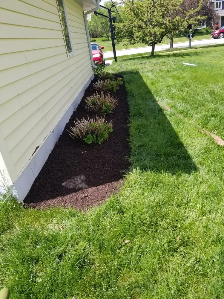 Top-rated yard cleanup service in Waukesha, WI by Greenstar Landscaping