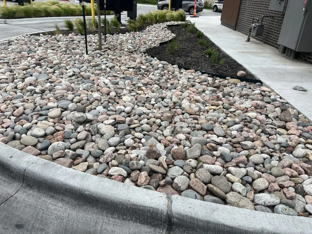 Custom yard maintenance for beautiful yards across Farmers Branch, TX - Greenstem Landscape & Tree Service