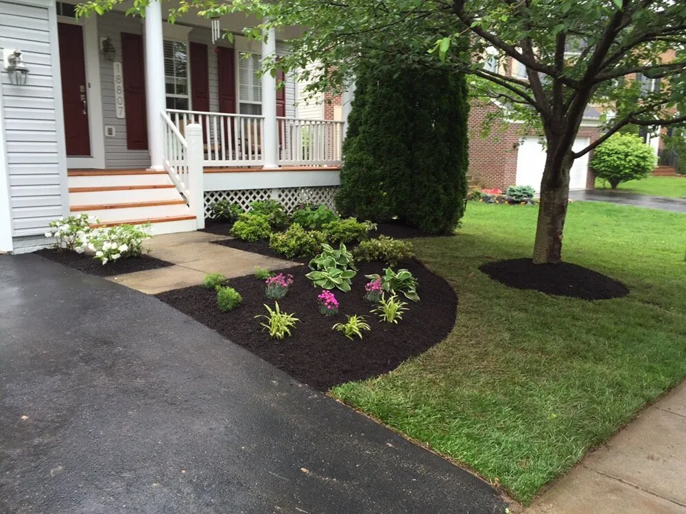 Professional lawn care service with custom design in Germantown, MD by GreenStone Landscape