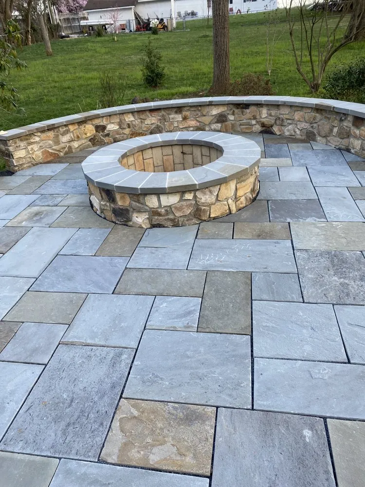 Local lawn care service experts serving Lovettsville, VA - Greenstone Landscaping