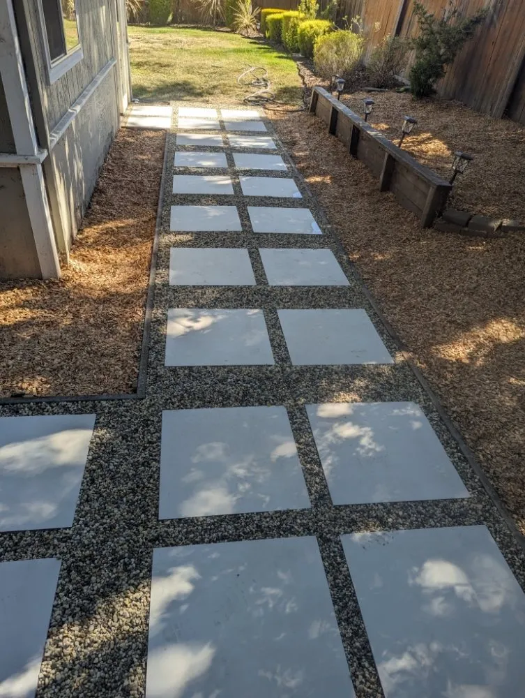 Professional lawn mowing service in Walnut Creek, CA - GreenTech Landscape Plus