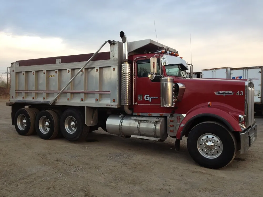 Custom outdoor landscaping experts serving Rochester, NY - Greentech