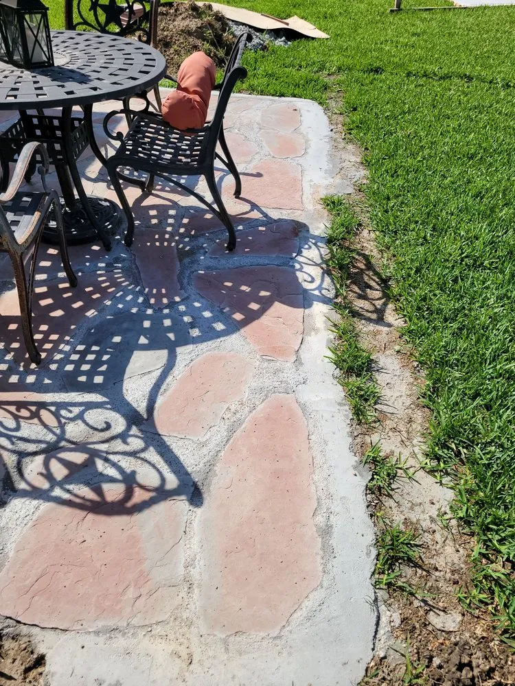 Custom outdoor landscaping for year-round maintenance across Houston, TX - Greenthings Artistic Landscape & Design