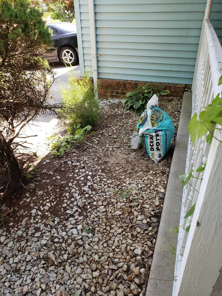 Local lawn mowing service in Glen Carbon, IL - Greenthumb Lawncare & Landscaping