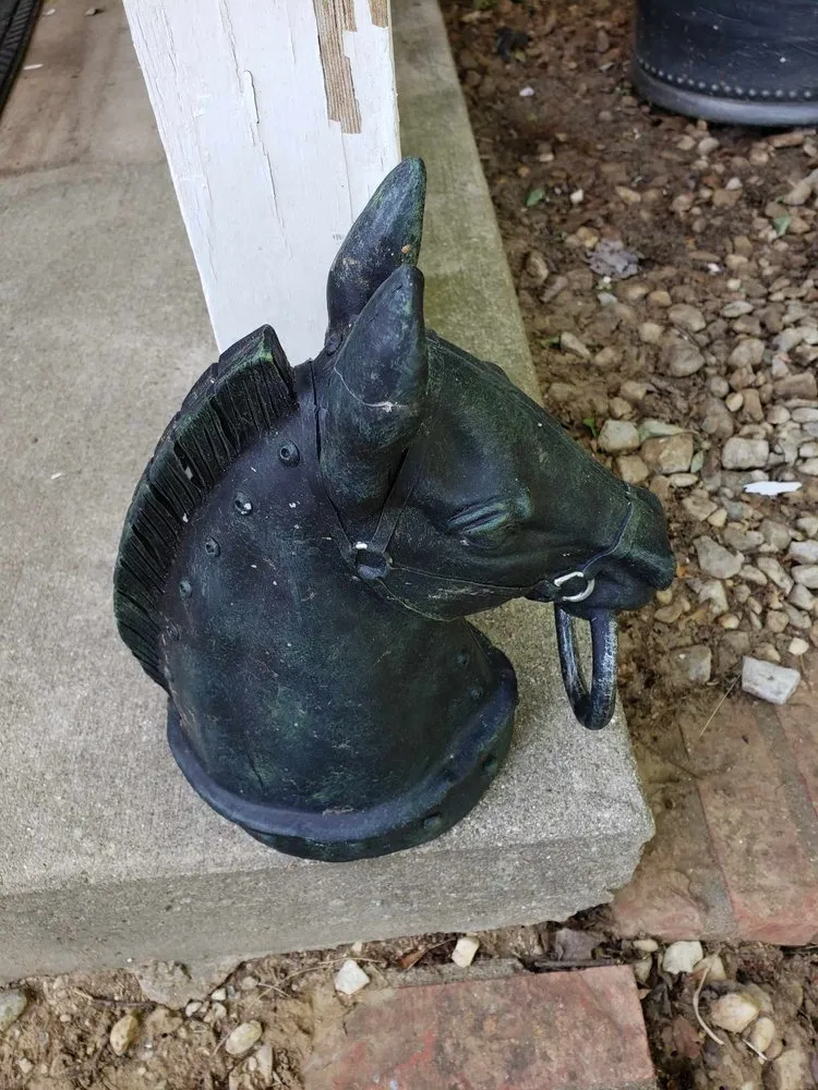 Professional landscape design for year-round maintenance in Glen Carbon, IL by Greenthumb Lawncare & Landscaping