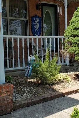 Greenthumb Lawncare & Landscaping Logo