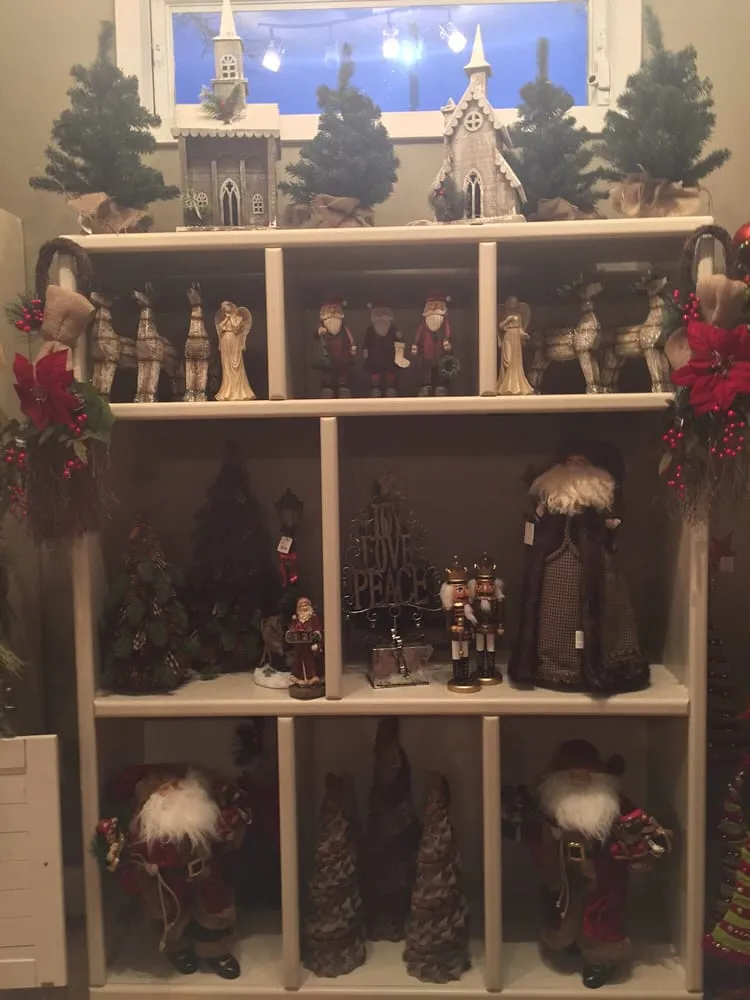 Custom outdoor landscaping for homes in Manahawkin, NJ by Greentree Garden Center & Landscaping