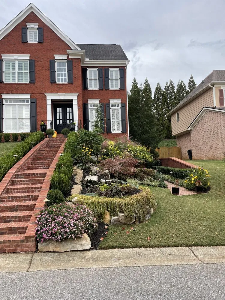 Trusted residential landscaping with custom design in Marietta, GA by Greentree Landscapes