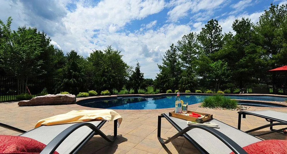 Professional lawn mowing service in Ringoes, NJ - Greenview Designs