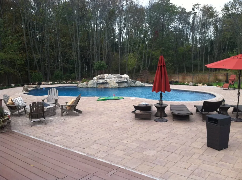 Custom landscaping services in Ringoes, NJ by Greenview Designs
