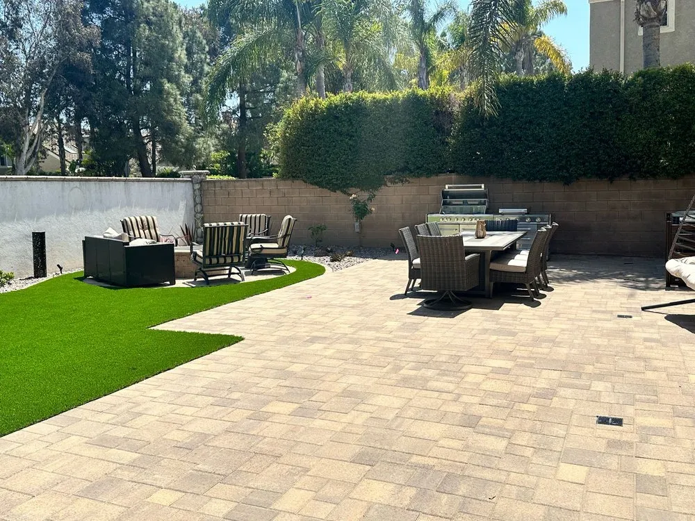 Trusted yard maintenance for beautiful yards across Reseda, CA - GreenView Direct
