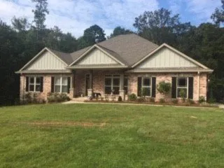 Reliable garden landscaping in Hattiesburg, MS - Greenview Irrigation & Lawn Maintenance