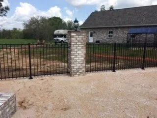 Expert yard maintenance for beautiful yards in Hattiesburg, MS by Greenview Irrigation & Lawn Maintenance