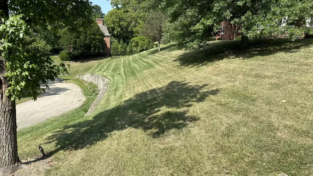 Reliable lawn mowing service in Cincinnati, OH - Greenview Landscaping