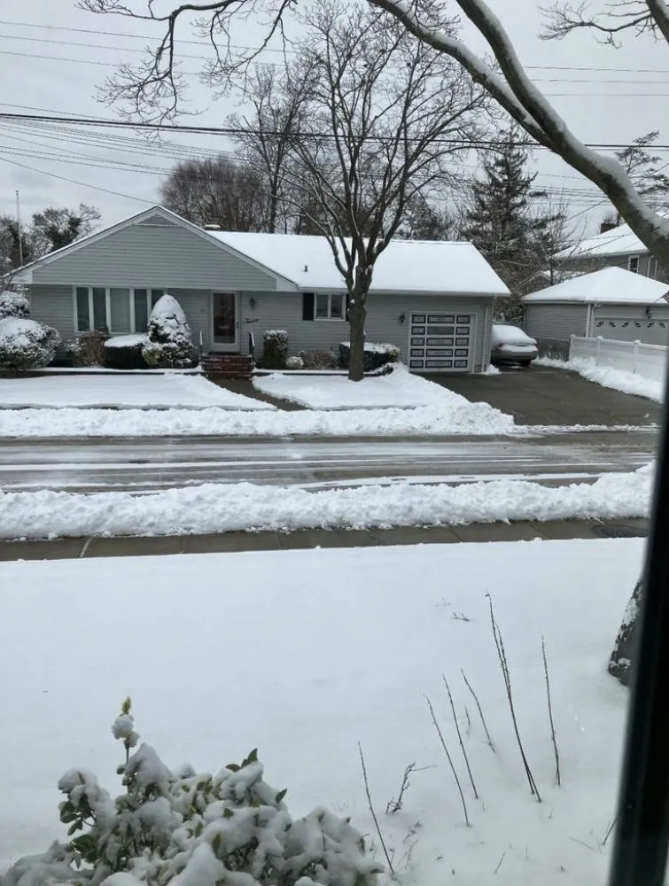 Professional garden landscaping in Columbus, OH - Greenview Landscaping