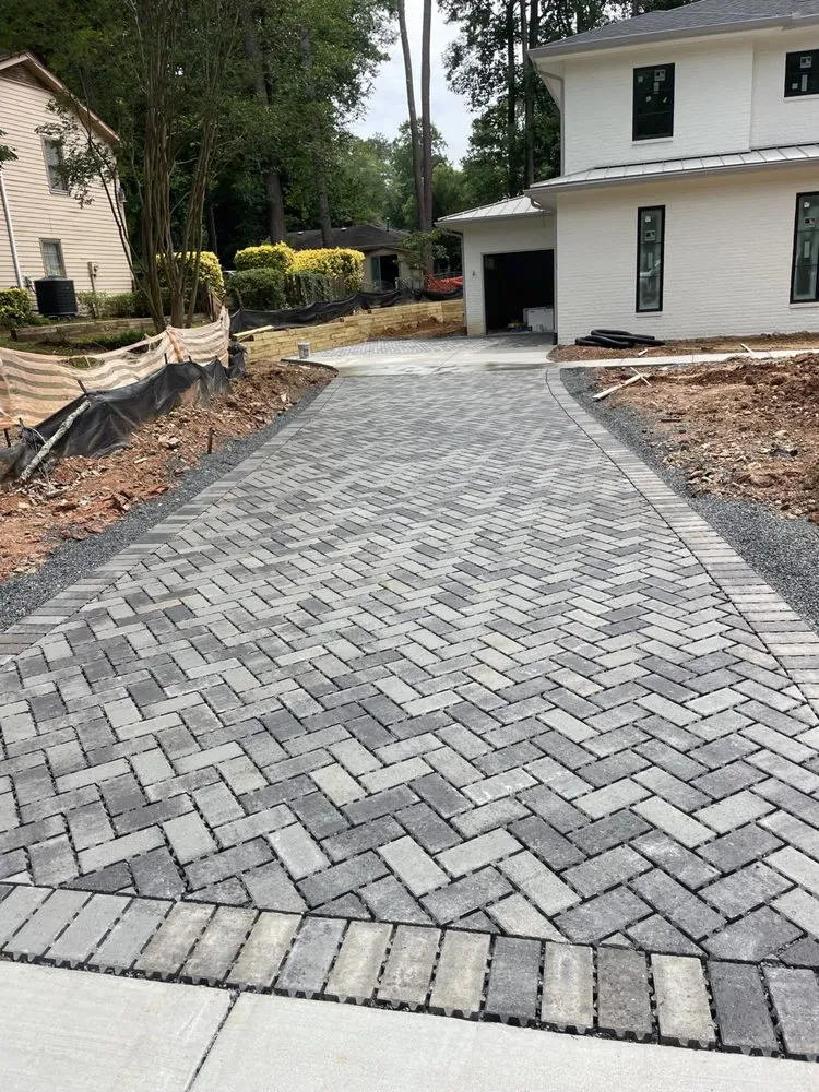 Reliable lawn mowing service experts serving Gainesville, GA - Greenview Landscaping