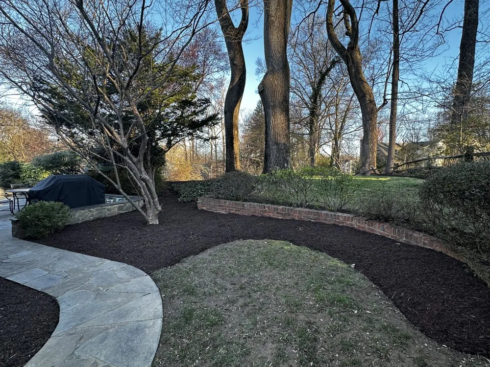 Affordable yard maintenance for homes across Manassas, VA - Greenview Lawn & Landscaping