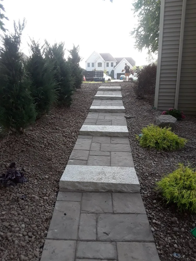 Expert landscaping services experts serving Clarence Center, NY - Greenview Team