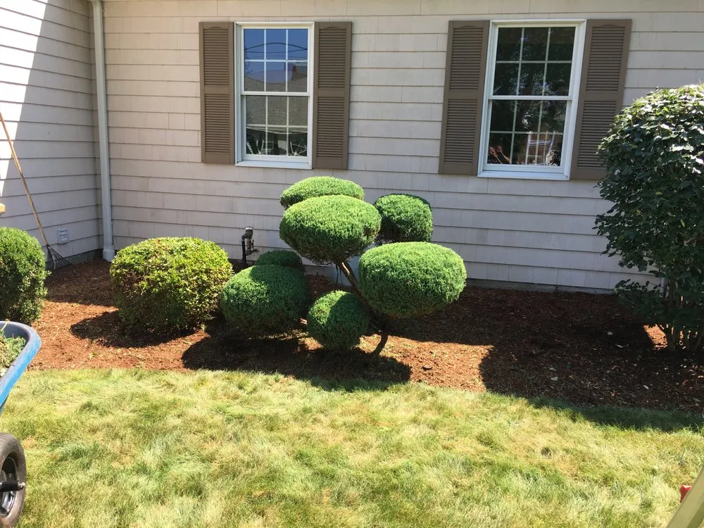 Affordable landscaping services with custom design across Rumford, RI - Greenwave Landscape Design Services