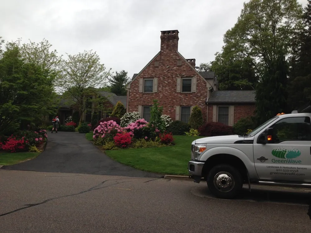 Custom garden landscaping experts serving Rumford, RI - Greenwave Landscape Design Services