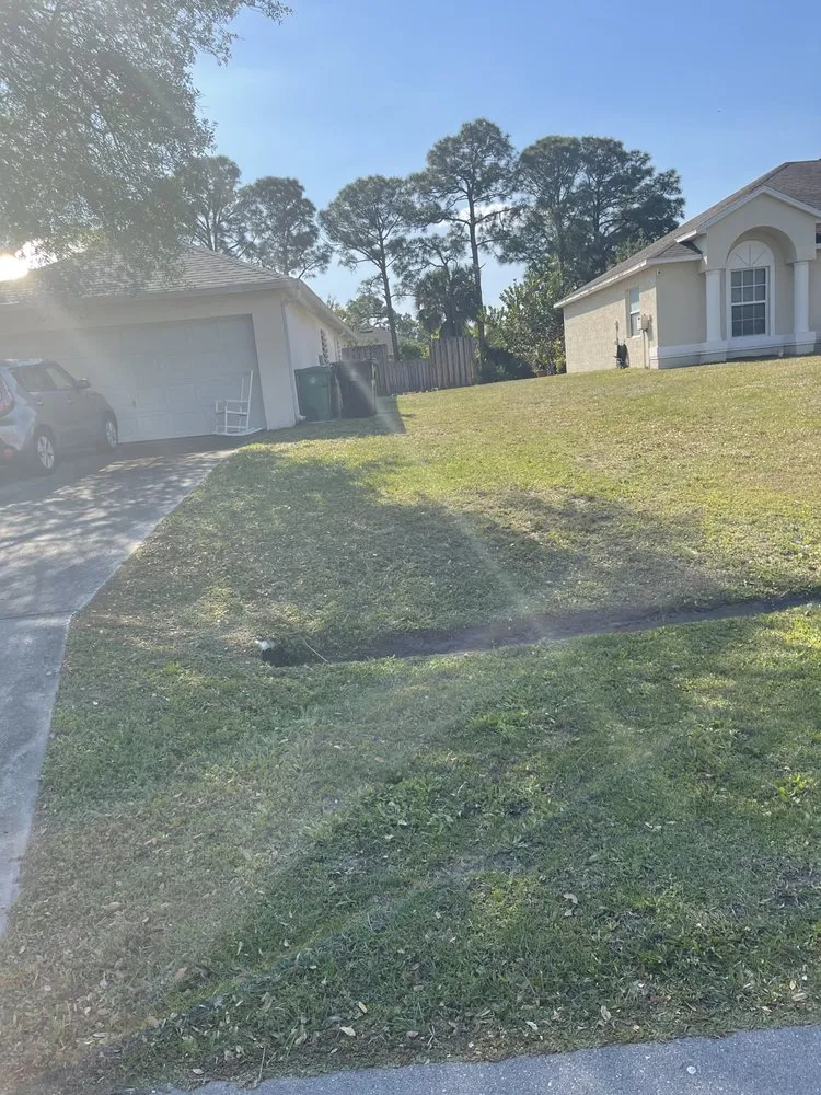 Reliable residential landscaping in Port St. Lucie, FL by Greenwave Landscape