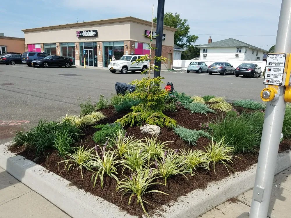 Custom lawn mowing service in Oceanside, NY - Greenway Landscaping & Masonry