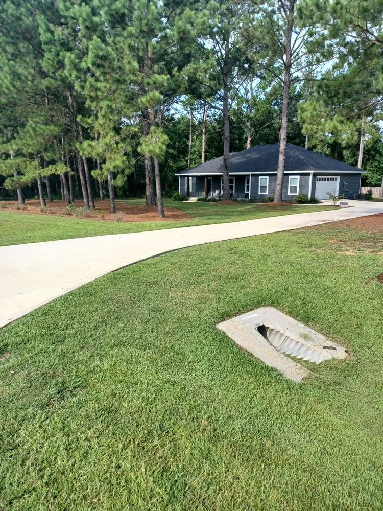 Local yard maintenance in Thomasville, GA - Greenwood Lawn Care