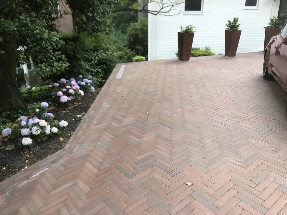 Local landscape design in Chantilly, VA by Greenworks Garden Center