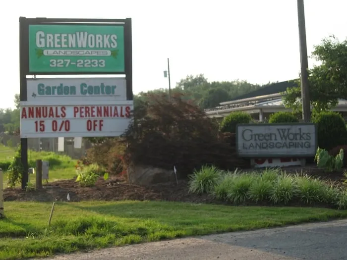 Affordable lawn care service with custom design in Chantilly, VA by Greenworks Garden Center
