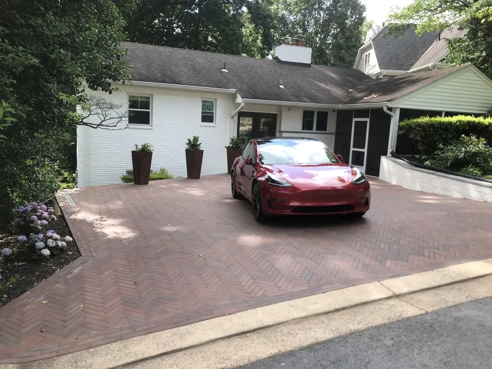 Trusted yard cleanup service experts serving Chantilly, VA - Greenworks Garden Center