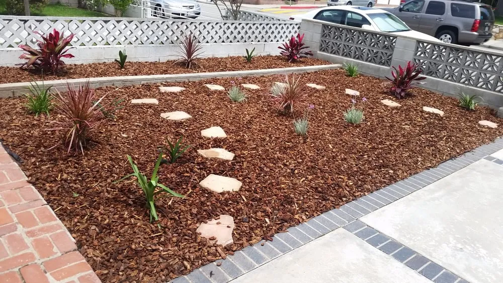 Trusted landscaping services experts serving Redondo Beach, CA - GreenWorks Landscaping