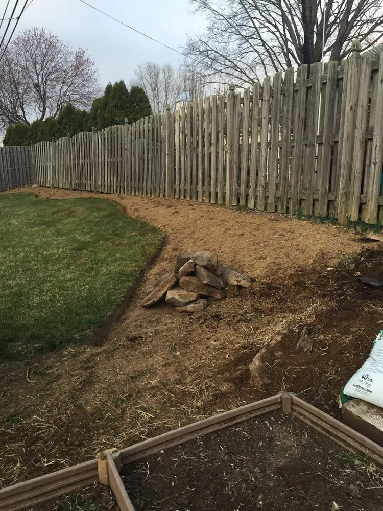 Top-rated yard cleanup service in Easton, PA by GreenWorks Lawn & Landscape Services