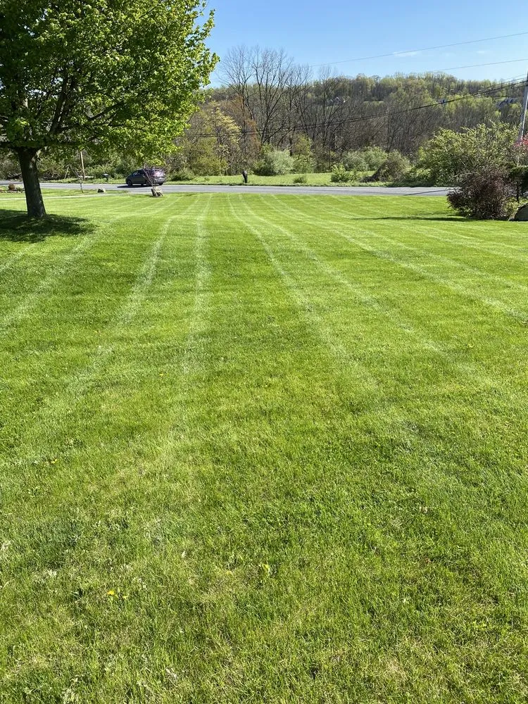 Professional outdoor landscaping experts serving Easton, PA - GreenWorks Lawn & Landscape Services
