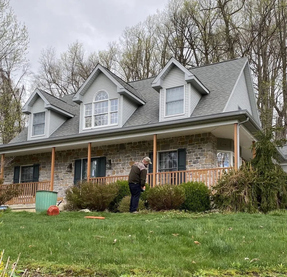 Local yard cleanup service for beautiful yards in Easton, PA by GreenWorks Lawn & Landscape Services