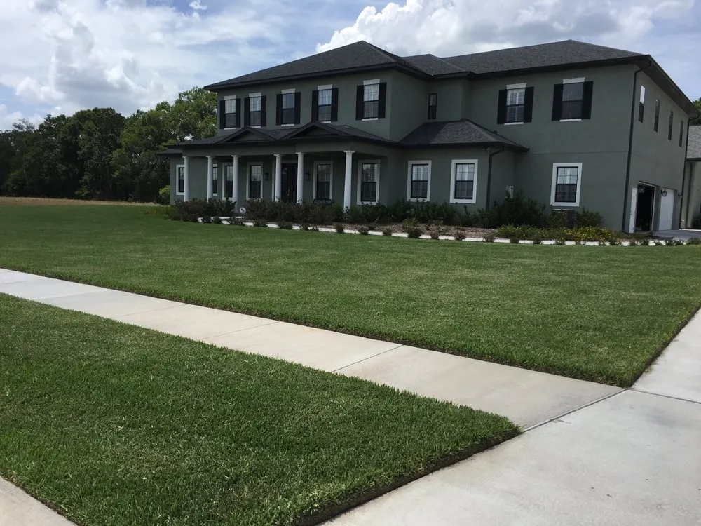 Affordable outdoor landscaping for beautiful yards in Plant City, FL by Greenworks