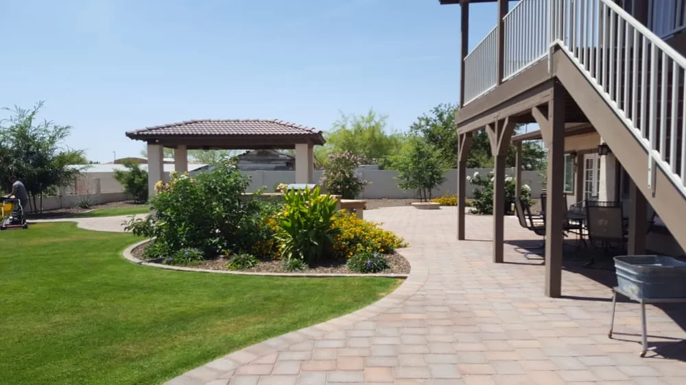 Reliable yard cleanup service experts serving Queen Creek, AZ - Greenworx Landscaping LLC