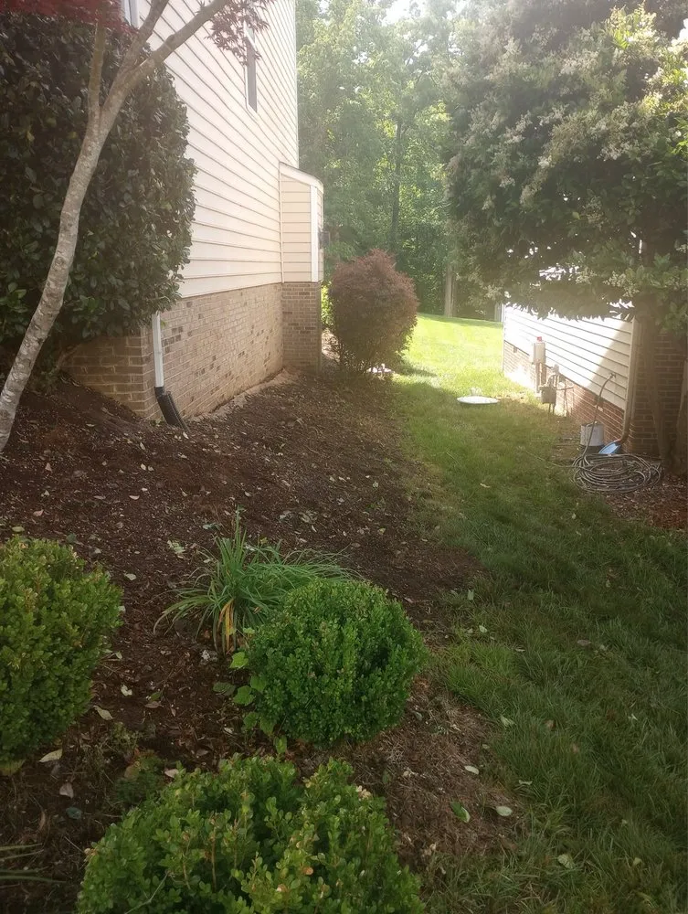 Custom outdoor landscaping experts serving Charlotte, NC - GreenWorx180