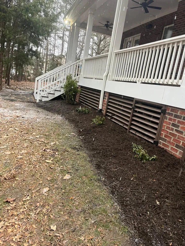 Expert outdoor landscaping near you across Charlotte, NC - GreenWorx180
