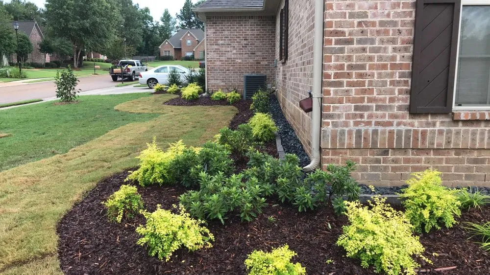 Trusted yard maintenance for outdoor upgrades in Madison, MS by Greenyard Landscape And Gunite Pool Construction