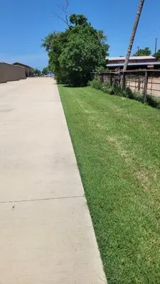 Greer Earthmoving Logo