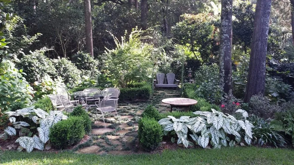 Top-rated landscape installation in Fairhope, AL - Greer Gardens