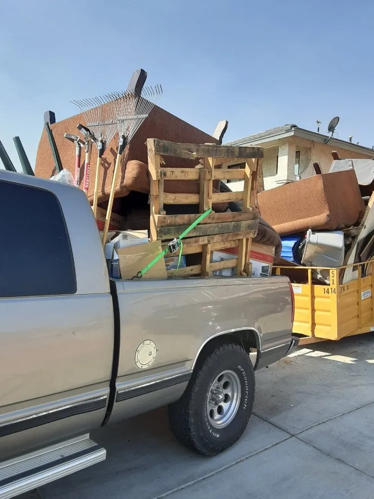 Reliable garden landscaping in Hesperia, CA - Greggs Grading And Yard Services