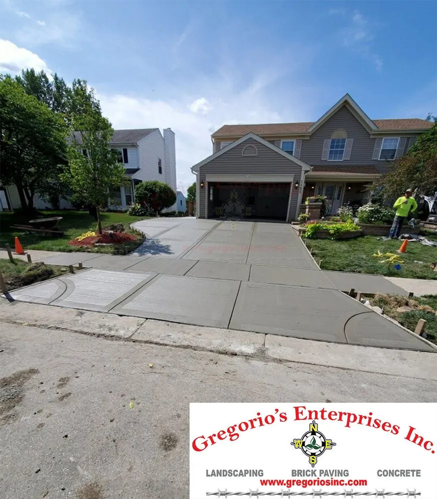 Reliable landscaping services for beautiful yards in Streamwood, IL by Gregorios Enterprises