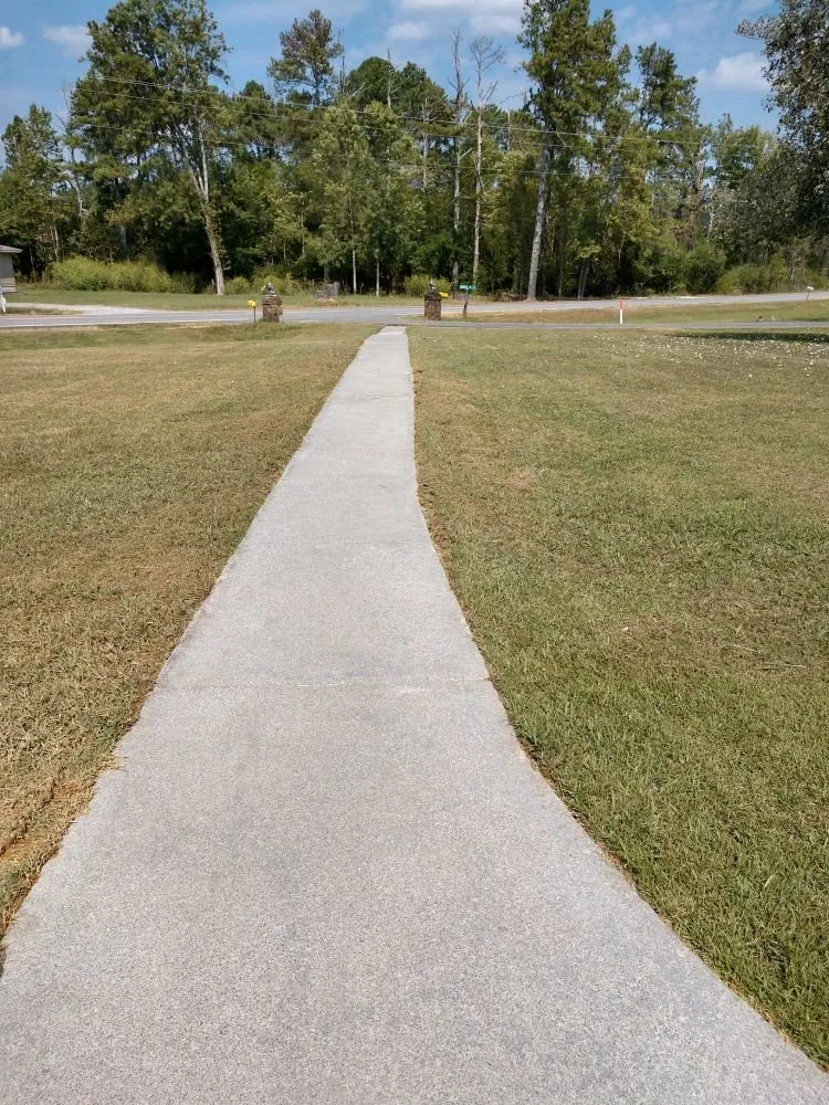 Local residential landscaping for residential properties in Trion, GA by Greg's landscape and lawncare