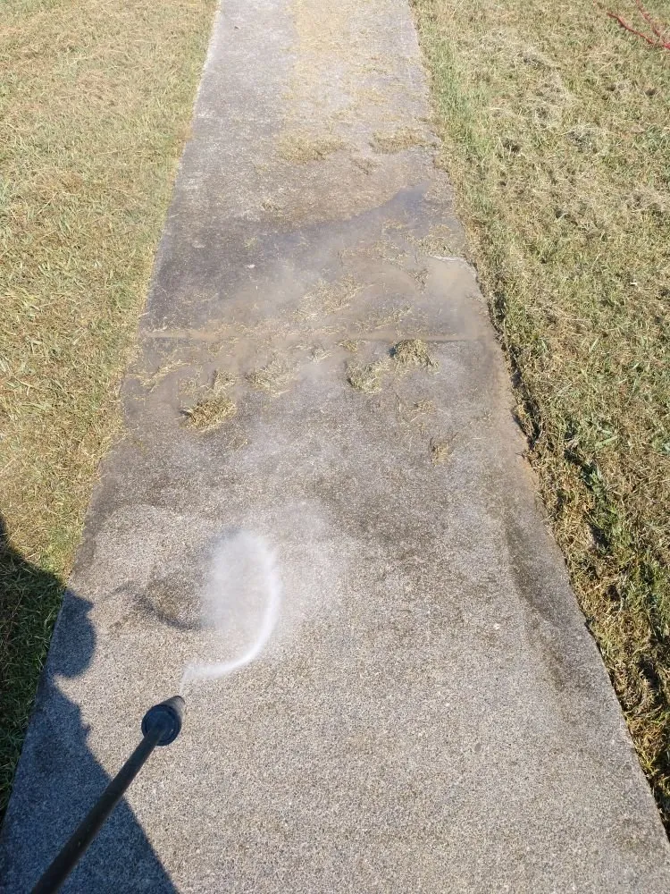 Professional outdoor landscaping with custom design in Trion, GA by Greg's landscape and lawncare