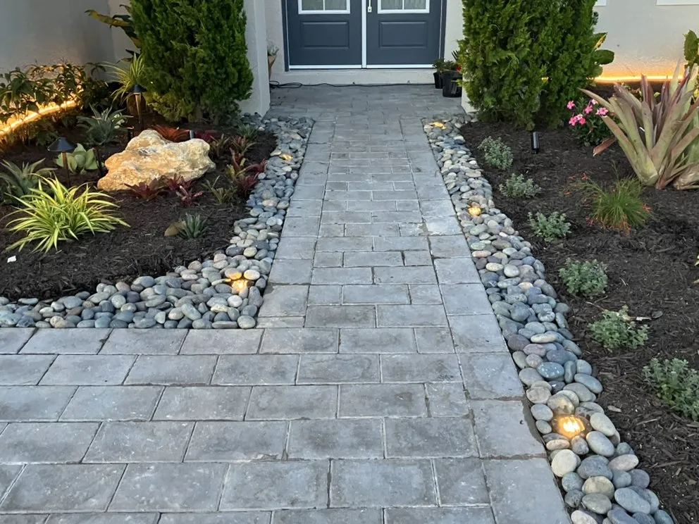 Top-rated yard maintenance in Parrish, FL by Gregs Landscape