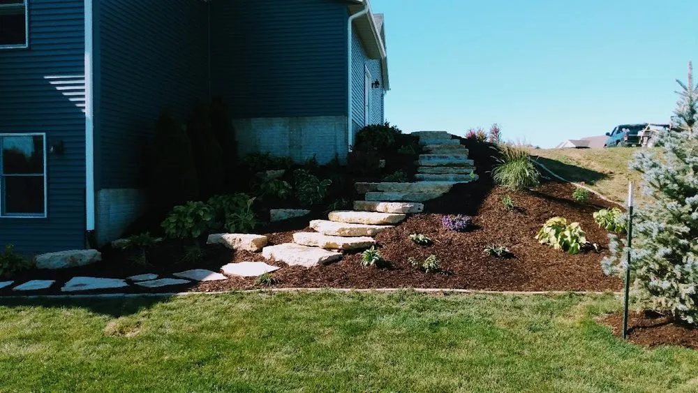 Professional garden landscaping in East Moline, IL by Greg's Landscaping And Much More