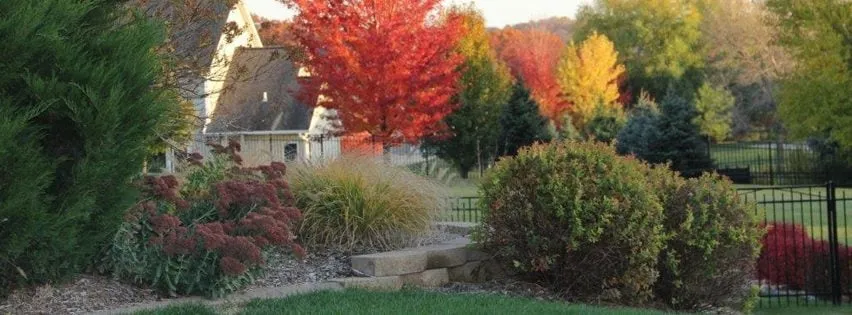 Top-rated garden landscaping experts serving Cedar Rapids, IA - Greg's Lawn & Landscaping