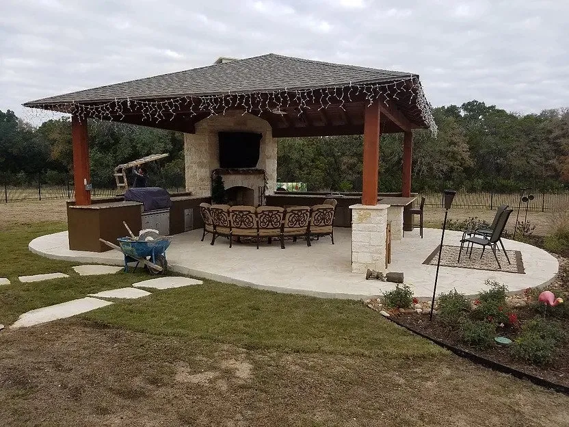 Custom yard maintenance experts serving San Antonio, TX - Grenstone Landscaping & Masonry
